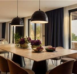 7 Bedroom Villa with Infinity Pool and Sea Views in Dubrovnik, Sleeps 14
